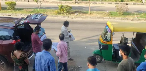 Food kits for auto-rickshaw drivers at Jakkur