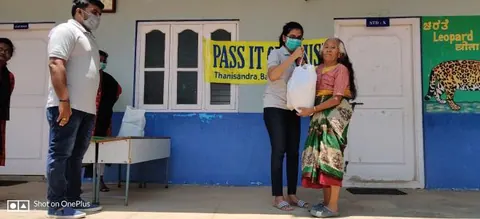 Food kits for families around Bishop Sargent High School