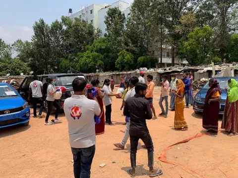 Food kits for construction labourers at Kogilu
