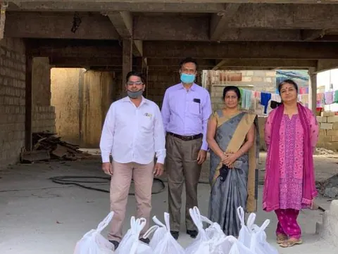 COVID-19 food kit distribution at Hegde Nagar