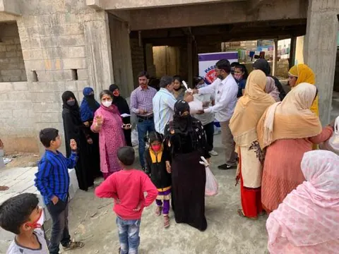 COVID-19 food kit distribution at Hegde Nagar